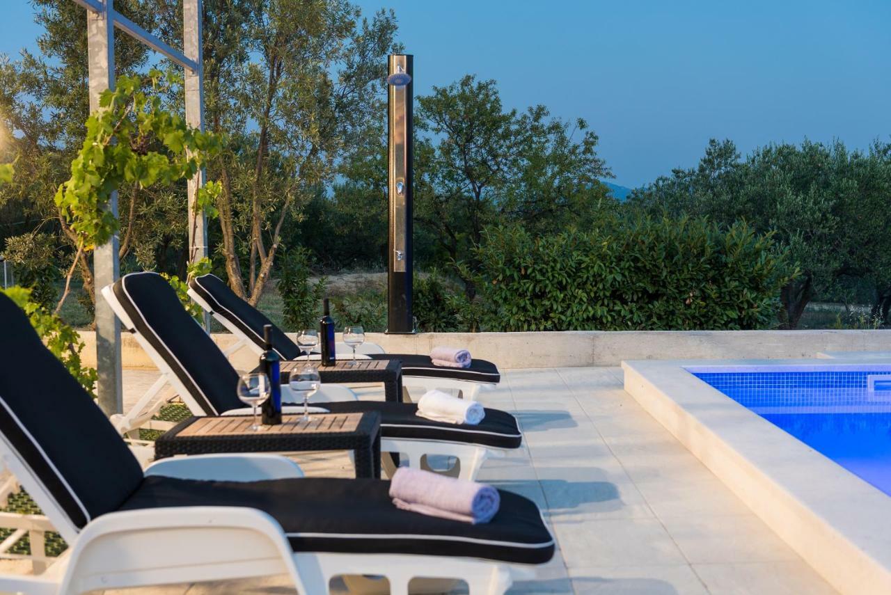 Villa Solitude Sibenik Bagian luar foto